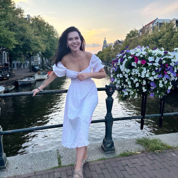 Ukrainian girl in Netherlands