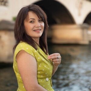 Maria (59 years old) | ID 046
