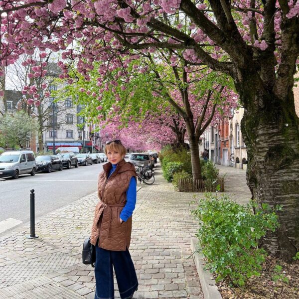 Ukrainian woman in Belgium